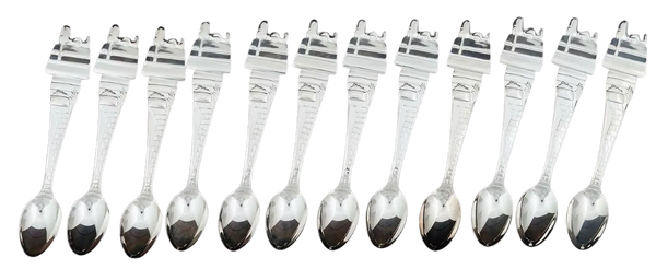 Set of 12 Lunt Snoopy Peanut Child Spoons