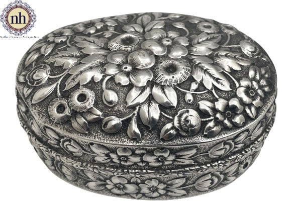 Dominick & Haff for Bailey, Banks & Biddle Sterling Silver Oval Repousse Snuff Box