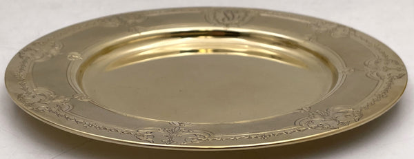 Towle Set of 15 Gilt Sterling Silver Dessert / Bread Plates from Early 20th Century