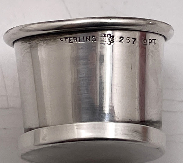 George Henckel & Co. Sterling Silver Flask with Collapsible Shot Glass from Early 20th Century