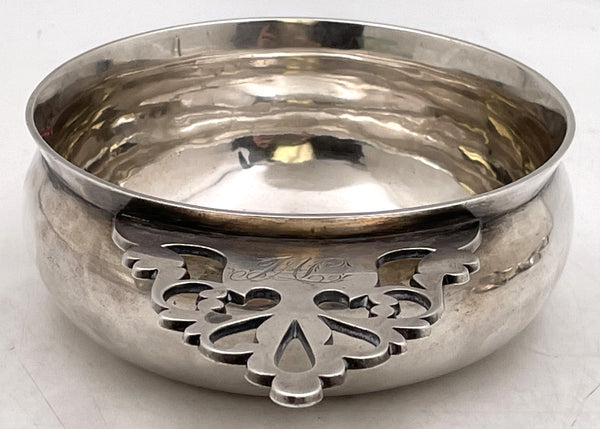 Early American Coin Silver Porringer (Late 18th/ Early 19th Century)