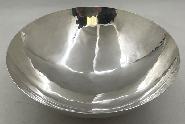 Sciarrotta Sterling Silver Centerpiece Bowl in Mid-Century Modern Style