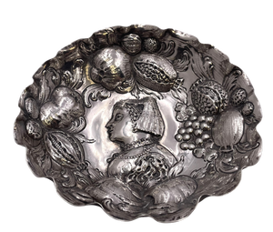 Continental Silver 19th Century Sweet Meat Dish in Augsburg Style with Profile