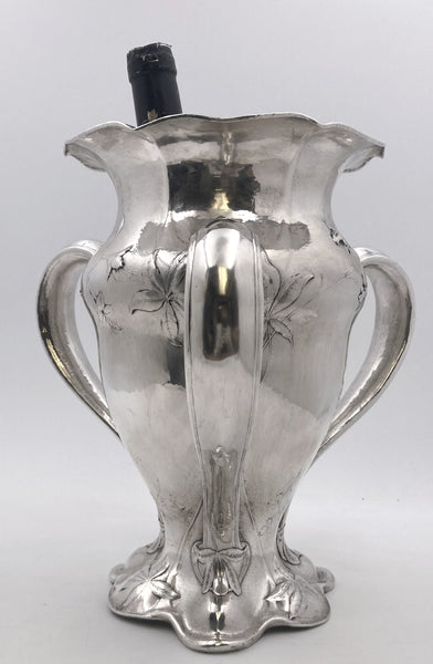 Gorham 0.9584 Silver Martelé Three-Handled Vase in Art Nouveau Style